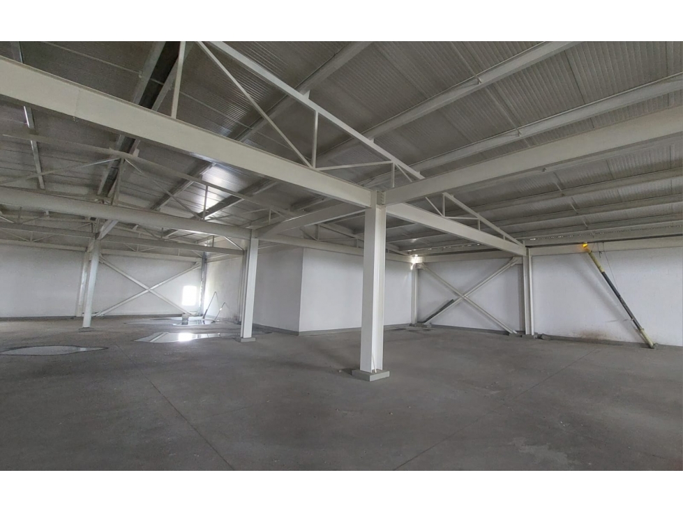 VENTA BODEGA SECTOR INDUSTRIAL ZONA NORTE - 4