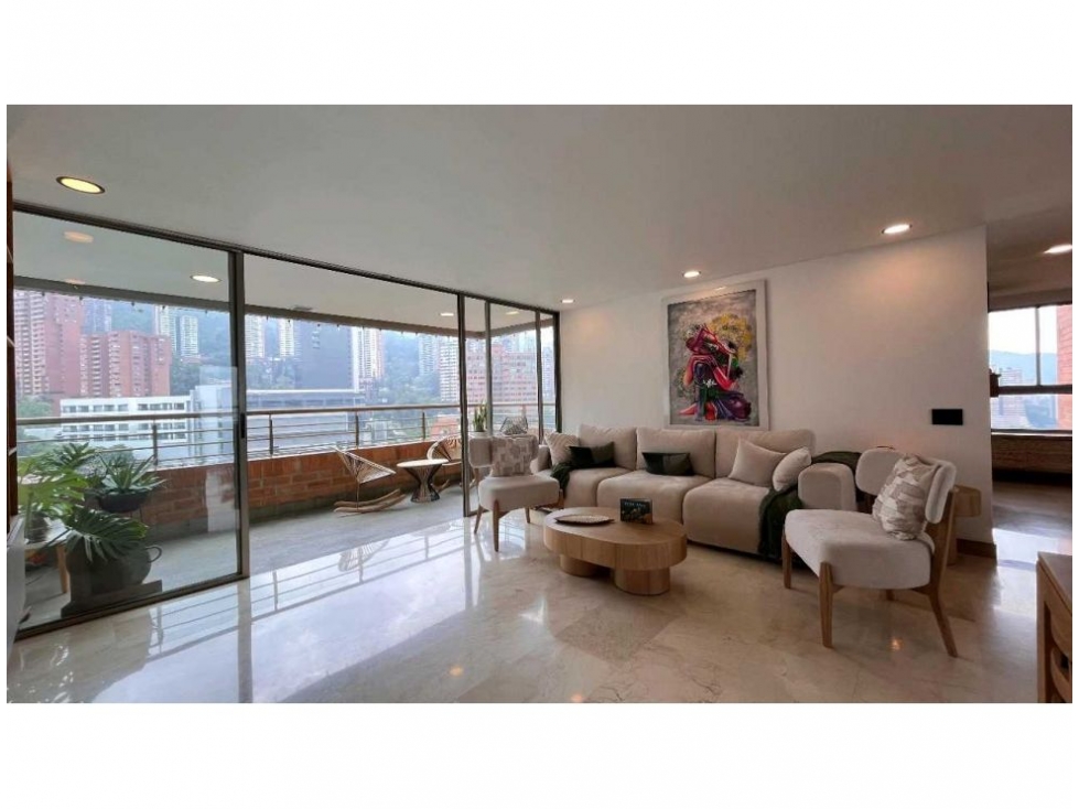 HERMOSO APARTAMENTO EN VENTA EN SECTOR EL TESORO EL POBLADO — foto 3