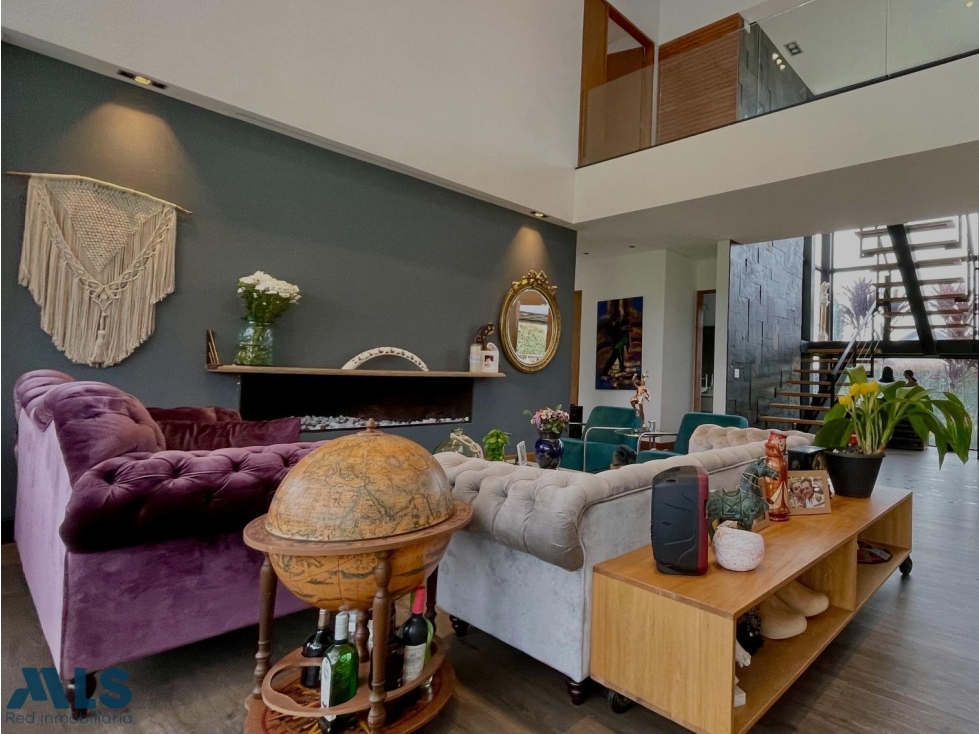 CASA EN VENTA EN EL ALTO DE LAS PALMAS ENVIGADO — foto 4
