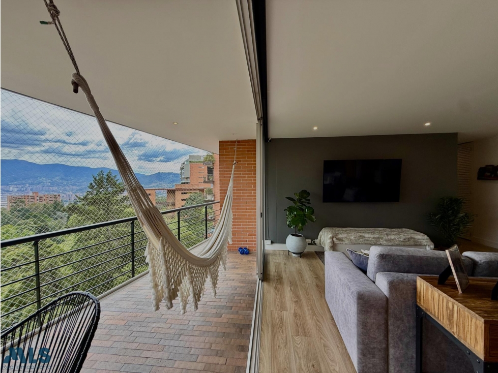 APARTAMENTO REMODELADO EN VENTA EN SAN LUCAS EL POBLADO — foto 2