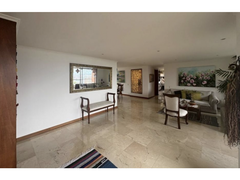 APARTAMENTO EN LOS BALSOS CERCA AL CC SANTA FE — foto 6