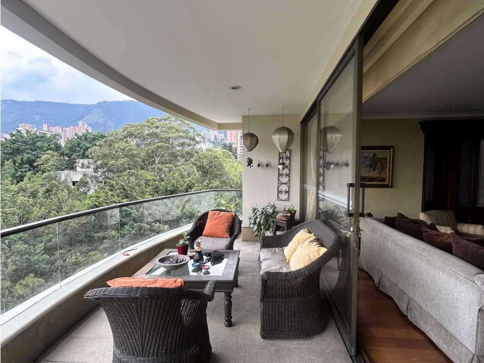 APARTAMENTO EN VENTA EN LOMA LOS GONZALEZ EL POBLADO — foto 2