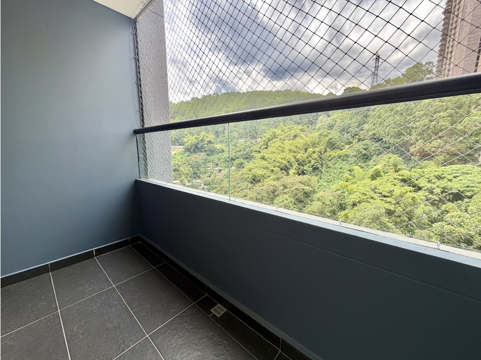 APARTAMENTO EN VENTA EN LAS PALMAS EL POBLADO — foto 3