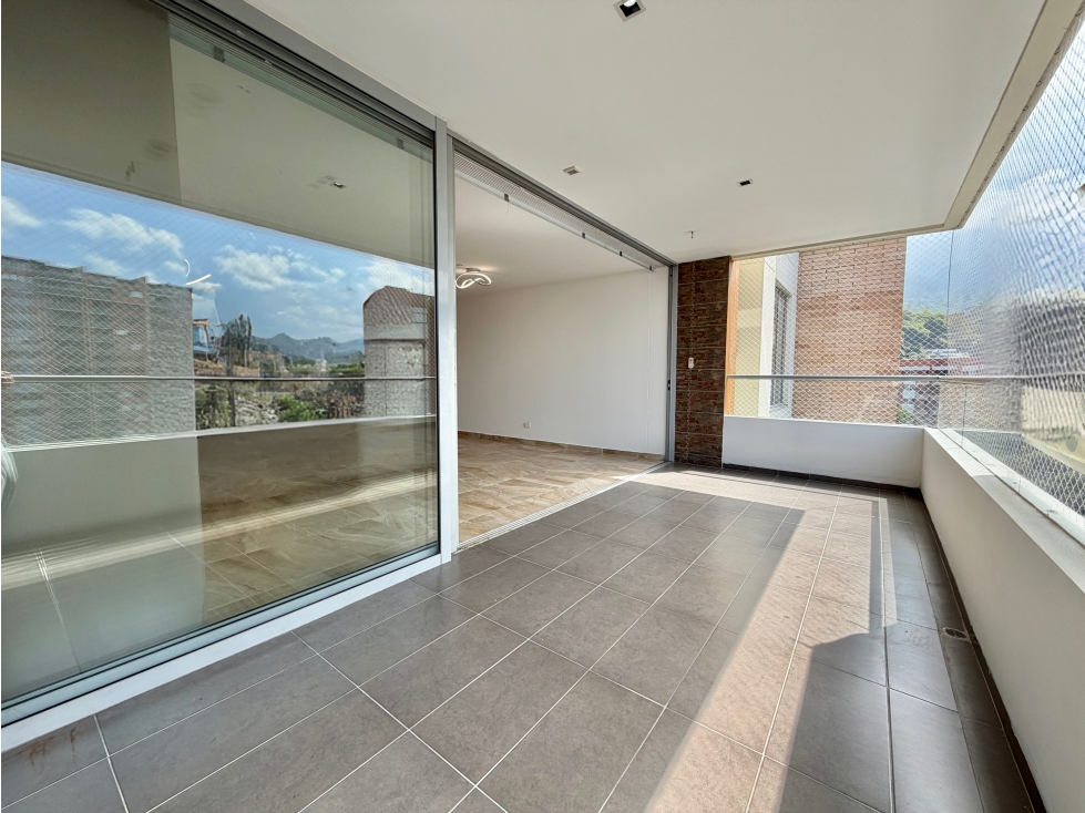 MODERNO APARTAMENTO EN VENTA EN EL ESMERALDAL EN ENVIGADO — foto 5