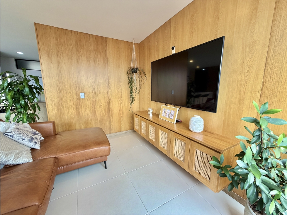 APARTAMENTO MODERNO EN VENTA EN EL ESCOBERO PARTE BAJA — foto 5