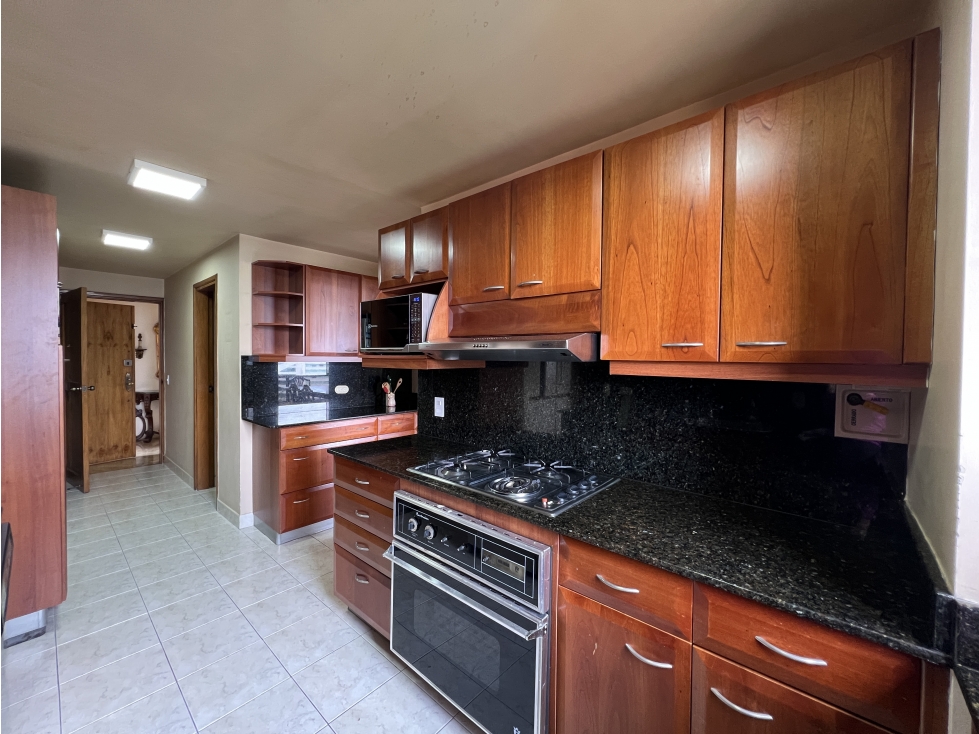 APARTAMENTO EN VENTA EN LA TOMATERA EN EL POBLADO — foto 5