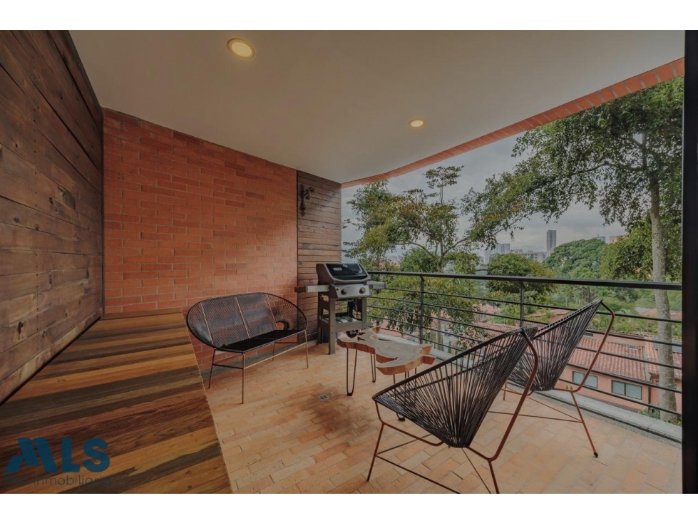 APARTAMENTO EN VENTA TOTALMENTE REFORMADO EN SAN LUCAS EL POBLADO — foto 2