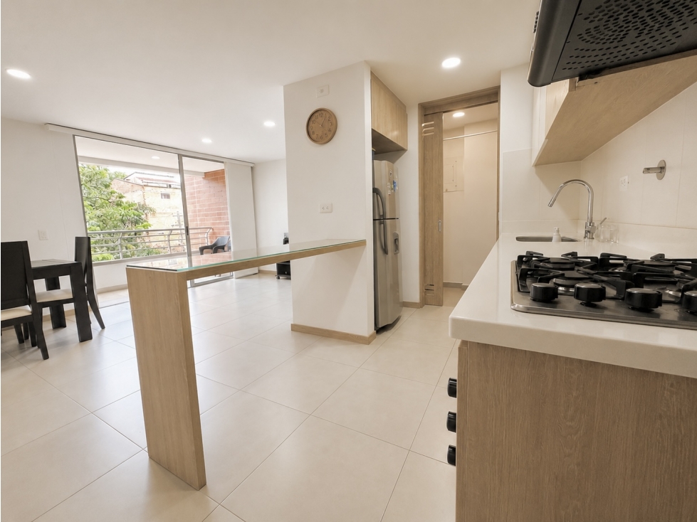APARTAMENTO EN VENTA EN LAURELES SECTOR EL ESTADIO — foto 2