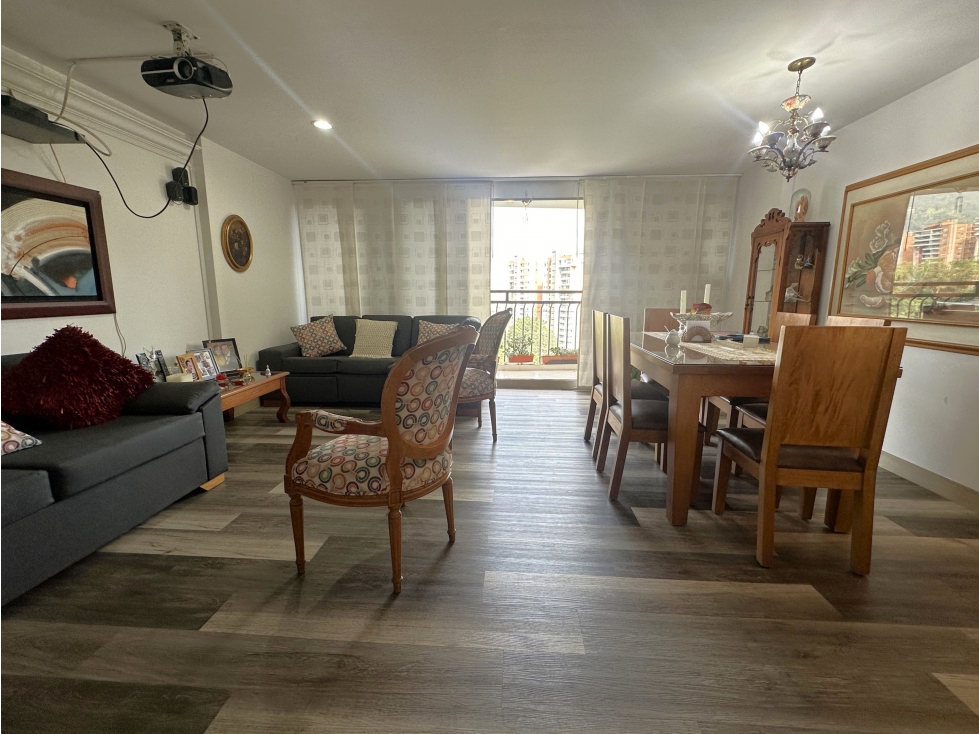 APARTAMENTO EN VENTA EN ENVIGADO LOMA EL ESCOBERO — foto 2