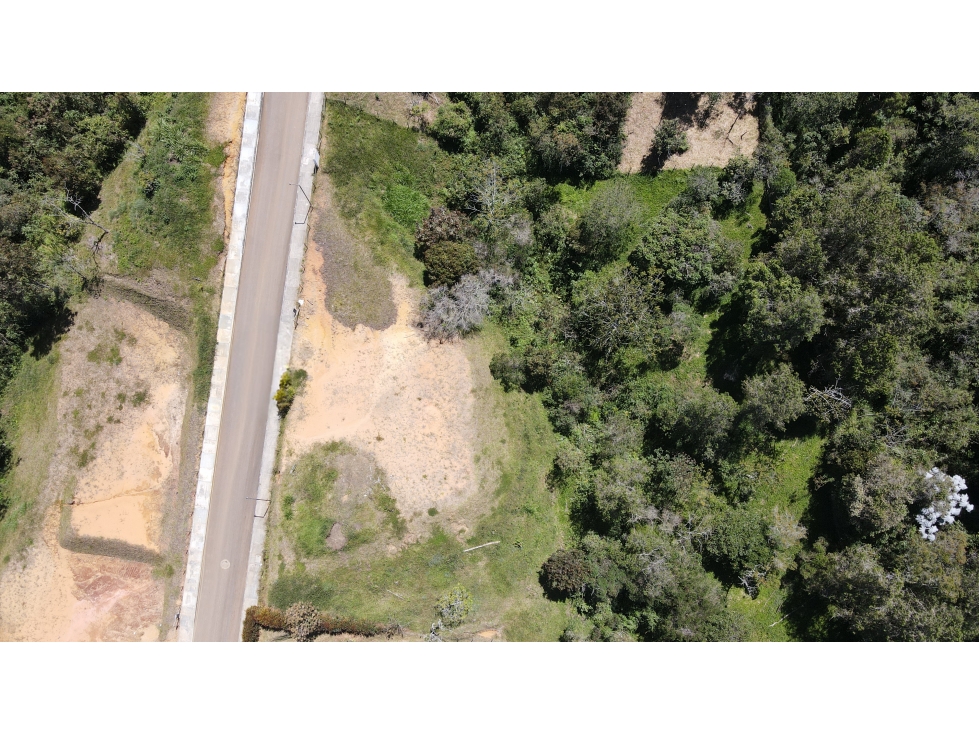 LOTE EN VENTA EN PARCELACIÓN CERRADA EN GUARNE — foto 2