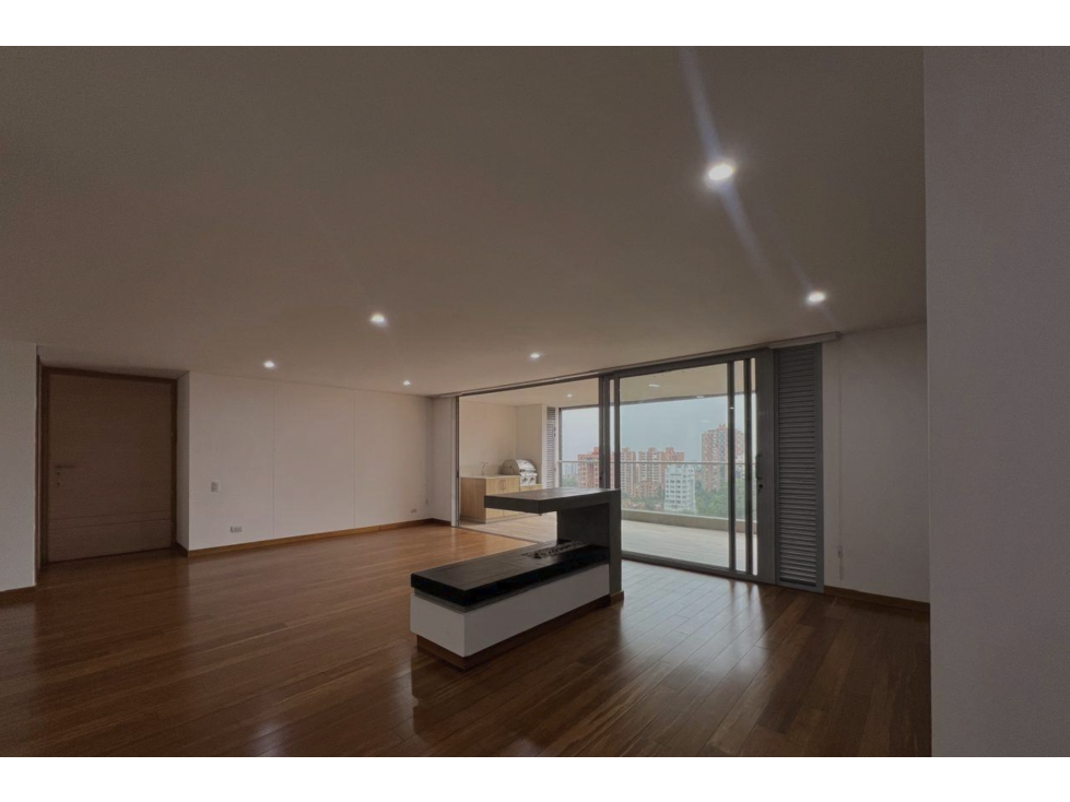 APARTAMENTO EN VENTA EN LOMA LOS BENEDICTINOS ENVIGADO — foto 2
