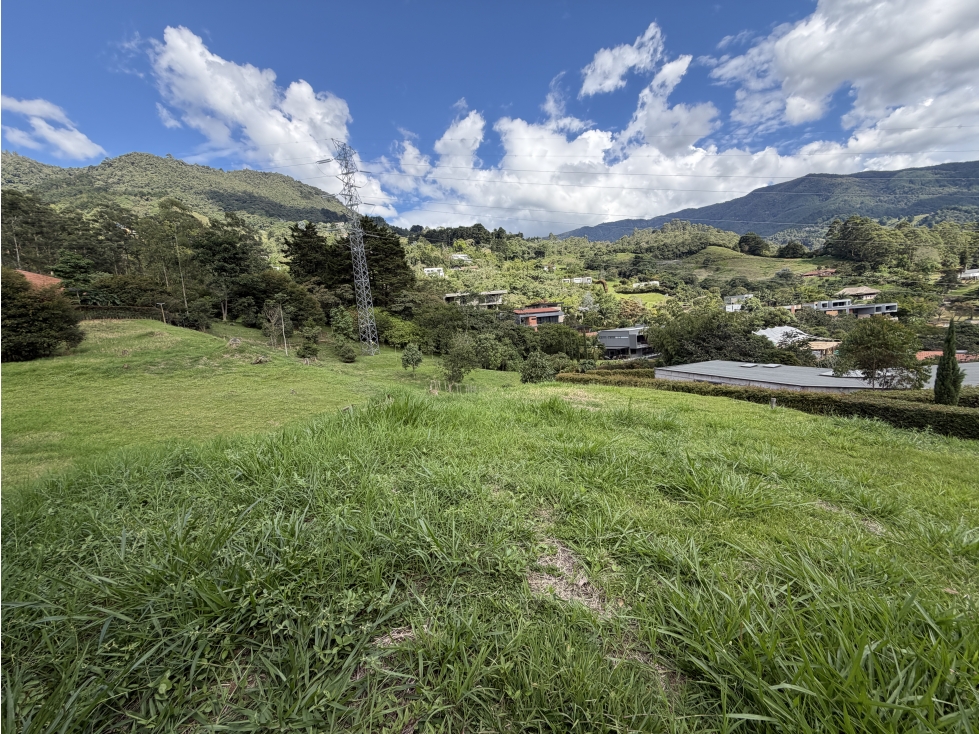 LOTE EN VENTA EN LOMA EL ESCOBERO — foto 3