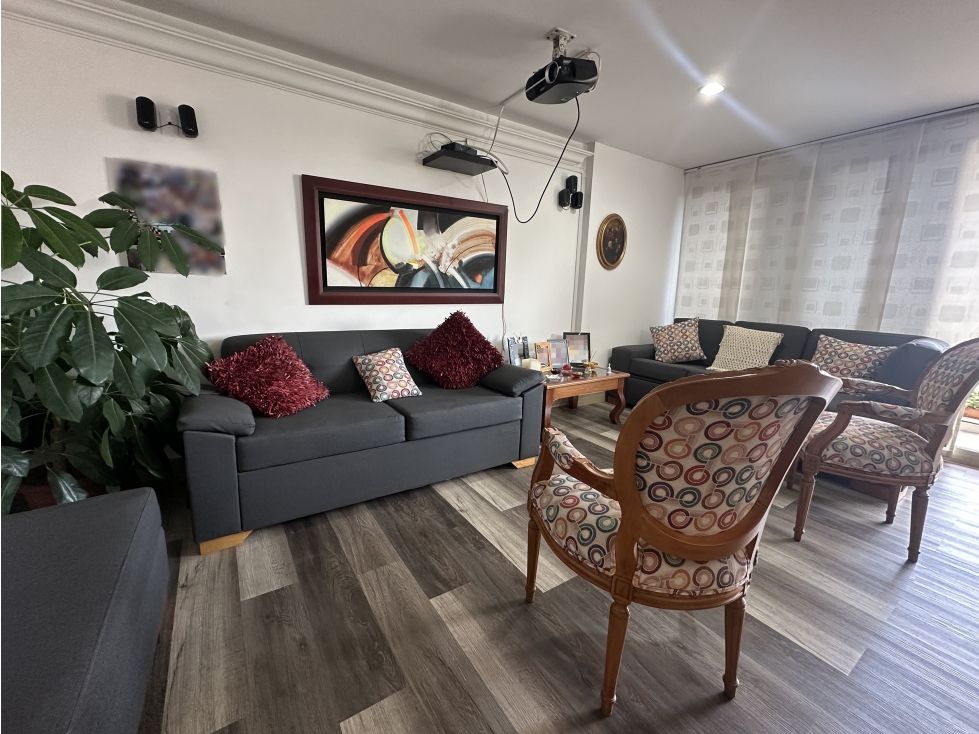 APARTAMENTO EN VENTA EN ENVIGADO LOMA EL ESCOBERO