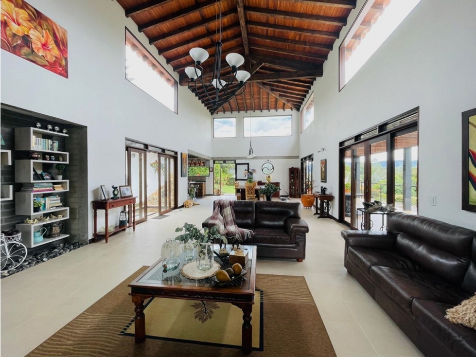 CASA EN VENTA EN LA CEJA EL YARUMO — foto 2