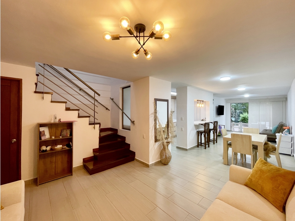 CASA EN VENTA EN ENVIGADO LOMA CUMBRES