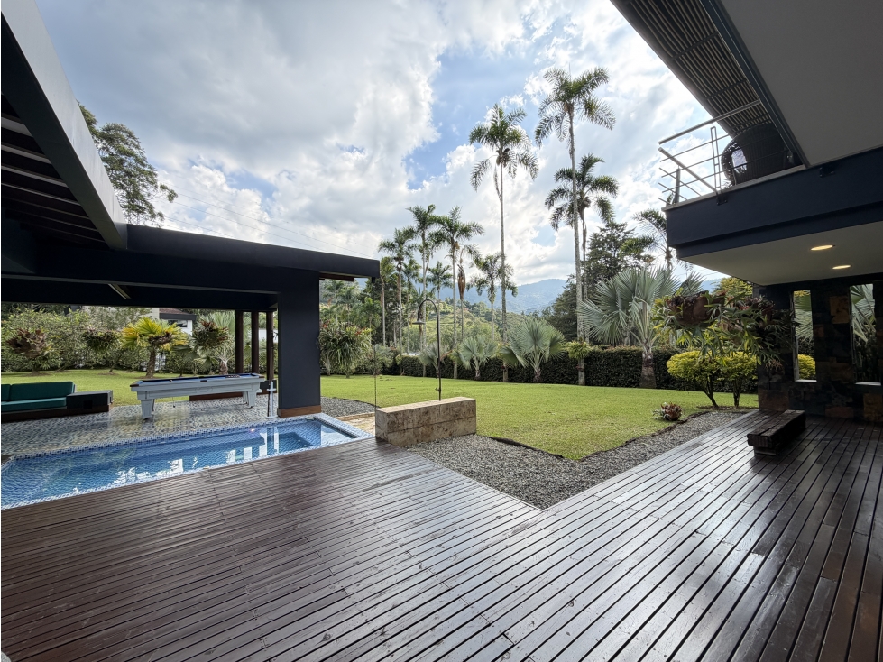 HERMOSA CASA EN VENTA EN ENVIGADO LOMA EL ESCOBERO — foto 4