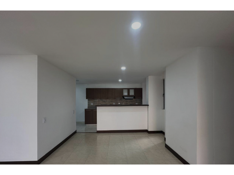 APARTAMENTO EN VENTA EN LOMA DEL ESCOBERO PARTE BAJA — foto 3