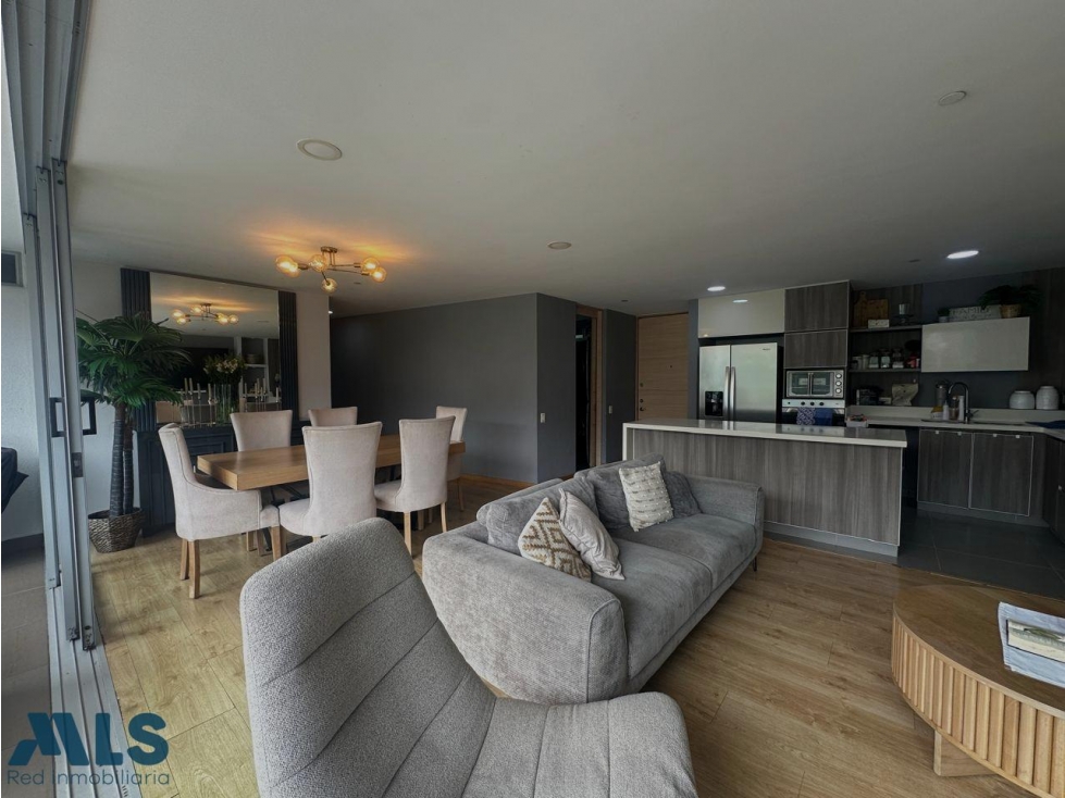 APARTAMENTO MODERNO EN VENTA EN LA LOMA DE LAS BRUJAS EN ENVIGADO — foto 3