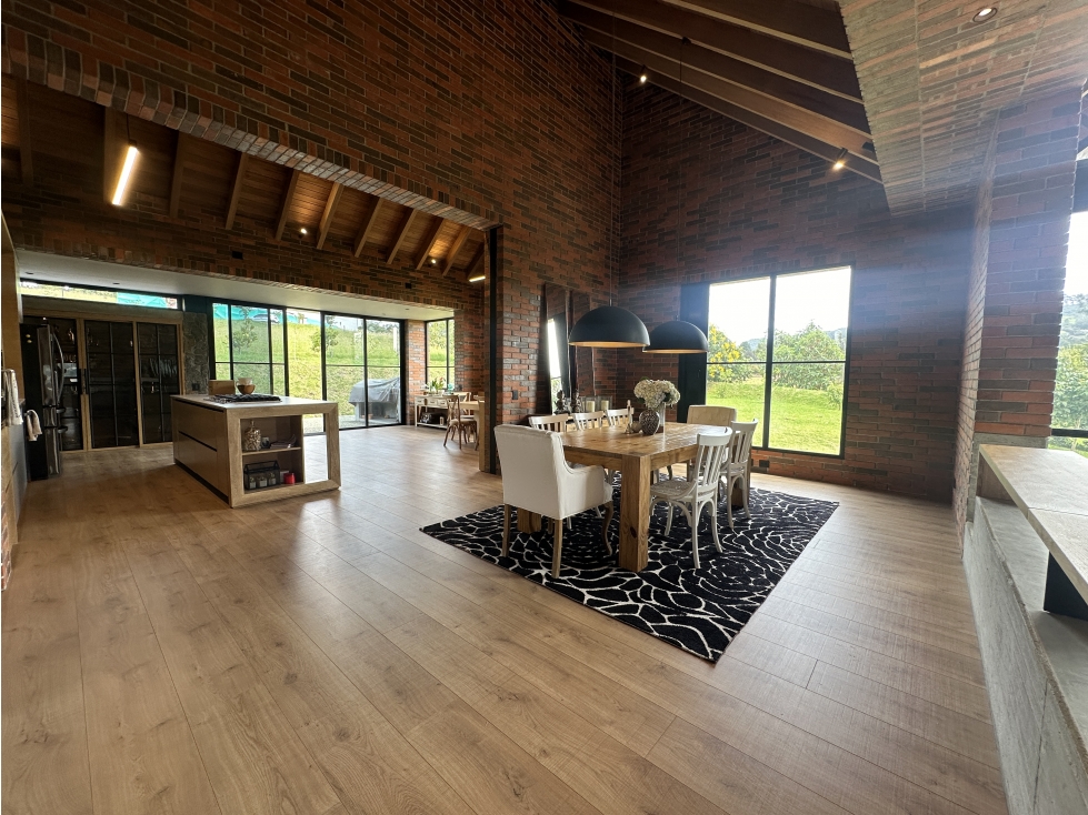 CASA EN VENTA EN ALTO DE LAS PALMAS ENVIGADO — foto 5