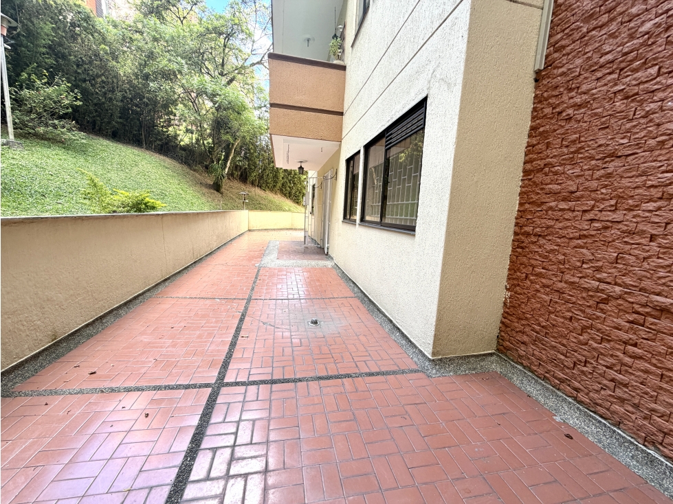 APARTAMENTO EN VENTA EN CASTROPOL EL POBLADO — foto 6