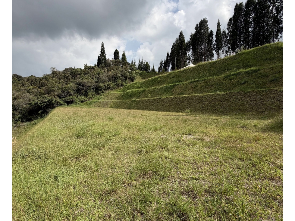 LOTE EN VENTA EN GUARNE EN PARCELACIÓN CERRADA — foto 2