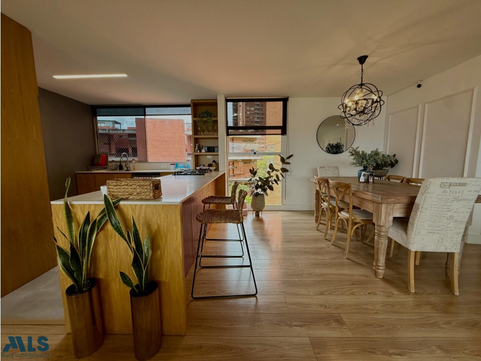 APARTAMENTO REMODELADO EN VENTA EN SAN LUCAS EL POBLADO — foto 5