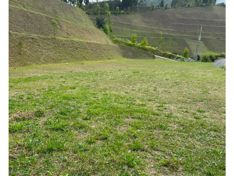 LOTE EN VENTA EN GUARNE EN PARCELACIÓN CERRADA — foto 6