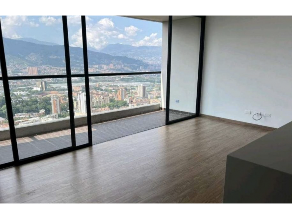 APARTAMENTO EN VENTA EN SECTOR TRIANÓN ENVIGADO — foto 2
