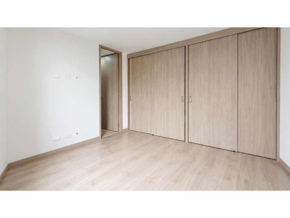 APARTAMENTO EN VENTA EN EL SECTOR CAMINO VERDE ENVIGADO — foto 5