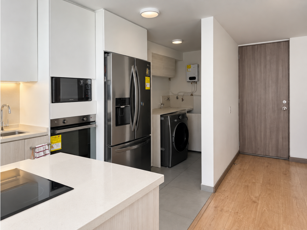 APARTAMENTO EN VENTA EN EL SECTOR CALAZANS PARTE ALTA — foto 3