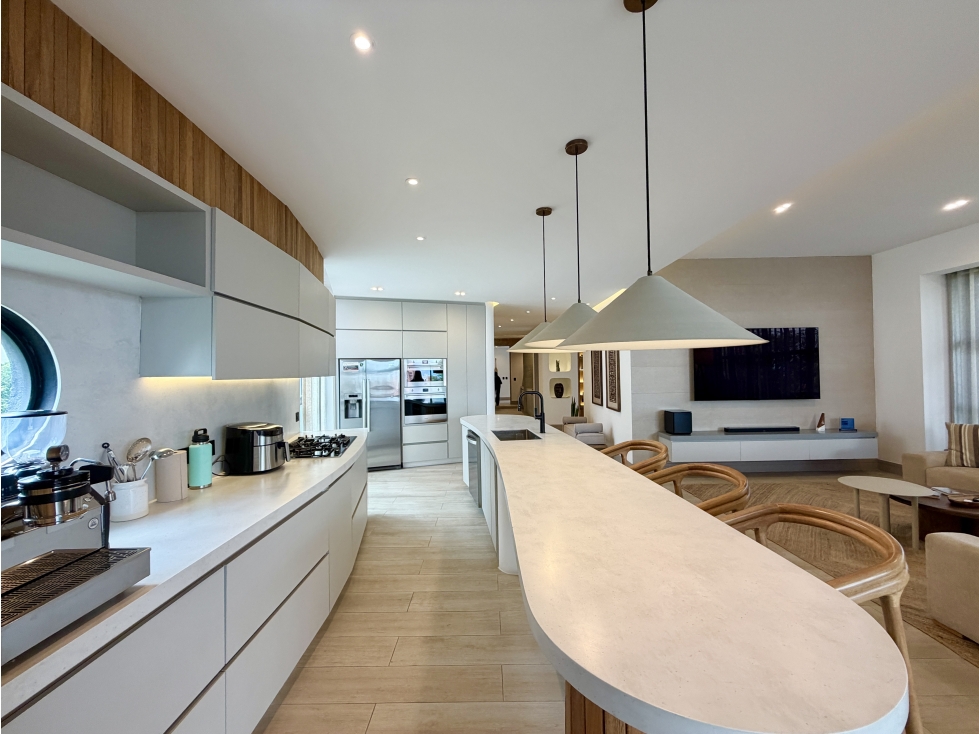 ESPECTACULAR APARTAMENTO EN VENTA EN EL POBLADO — foto 4
