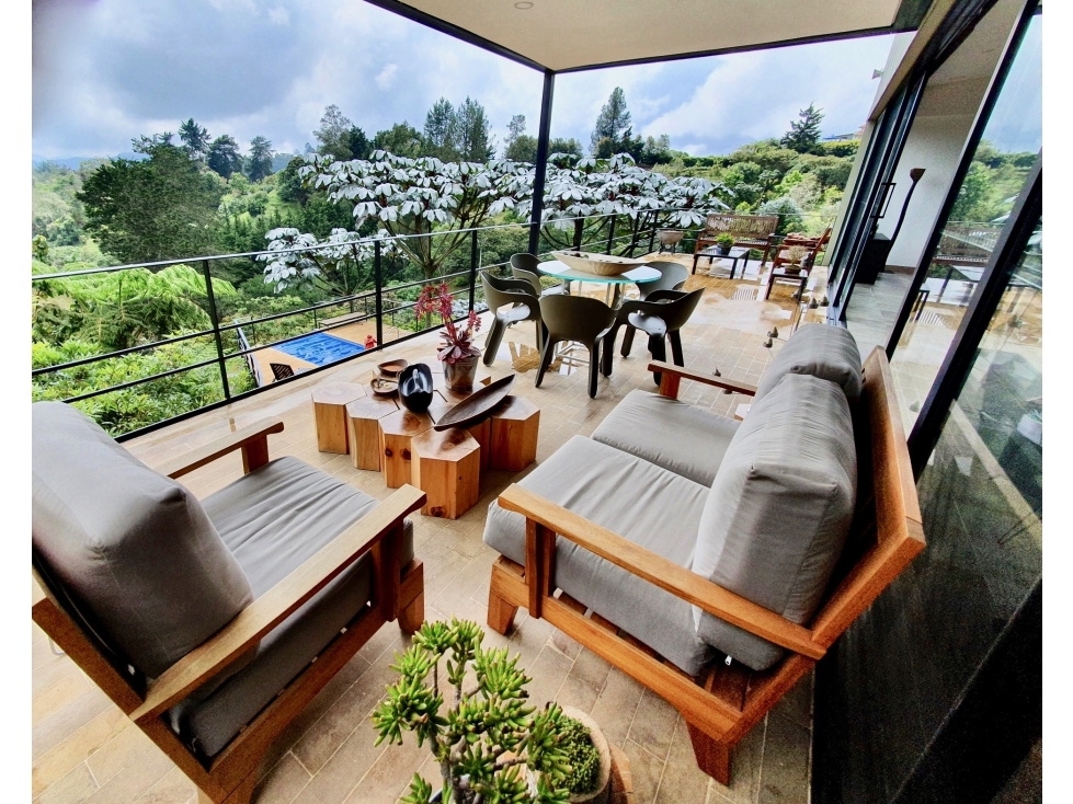 Casa Finca para la venta en El Retiro