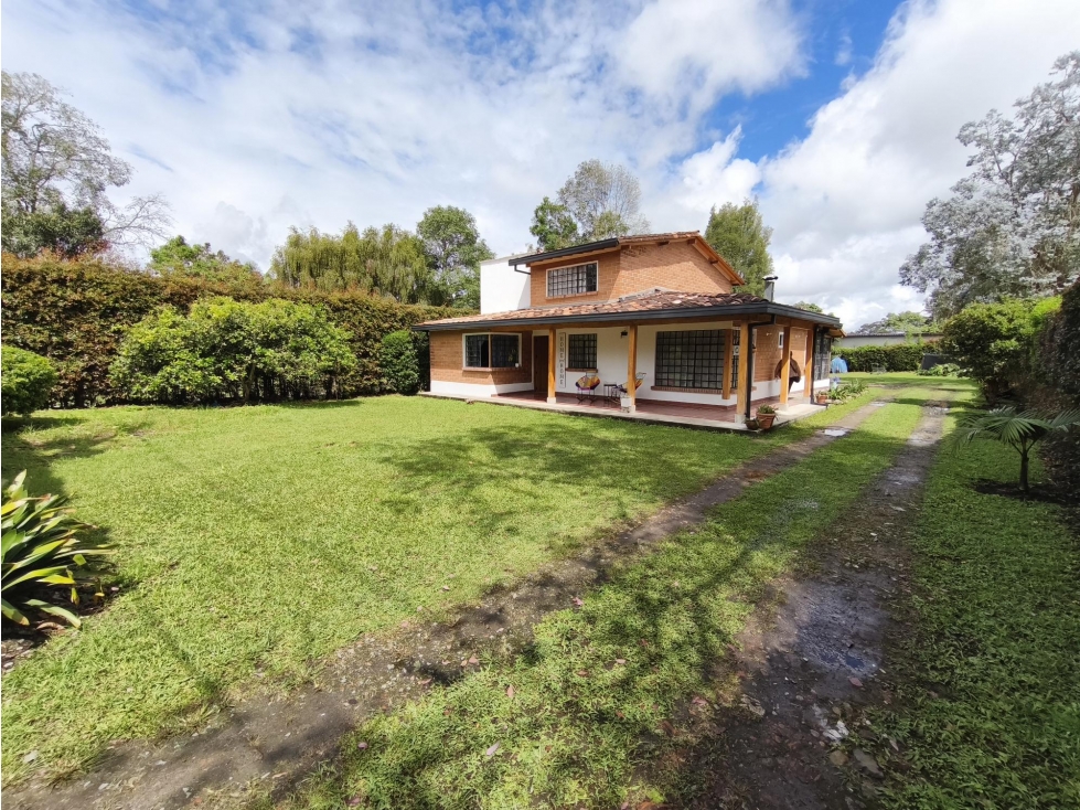 Casa finca en venta en Llano grande