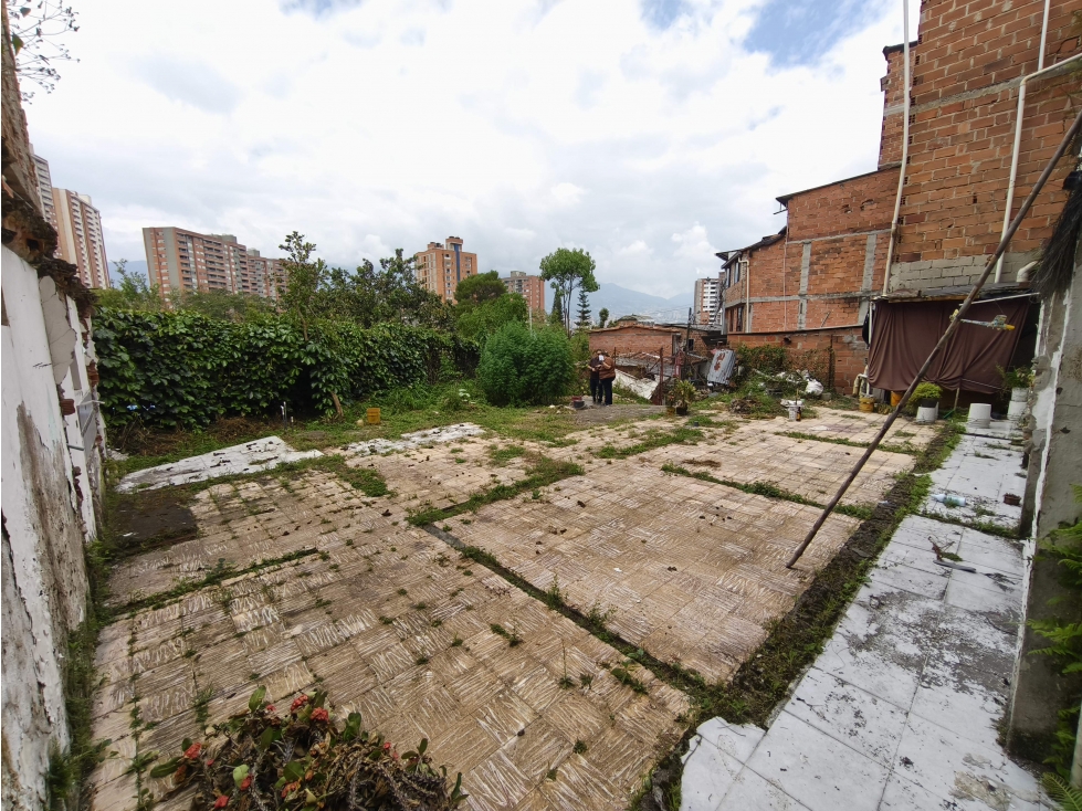 Lote para la venta en Envigado parte urbana