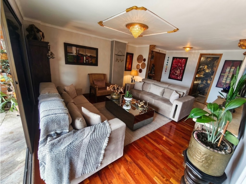 Apartamento para la venta en El Poblado sector de Castropol — foto 3