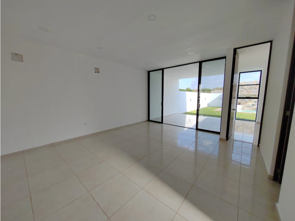 Casa en Venta con acabados de Lujo en Cholul Mérida - 4