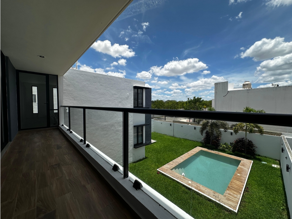 Casa en Venta con Piscina en Privada de 3 recamaras al Norte de Mérida — foto 2
