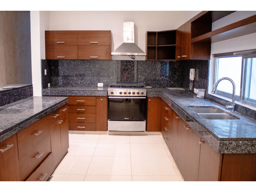 Casa en Venta de 5 recamaras en Temozón Norte — foto 6