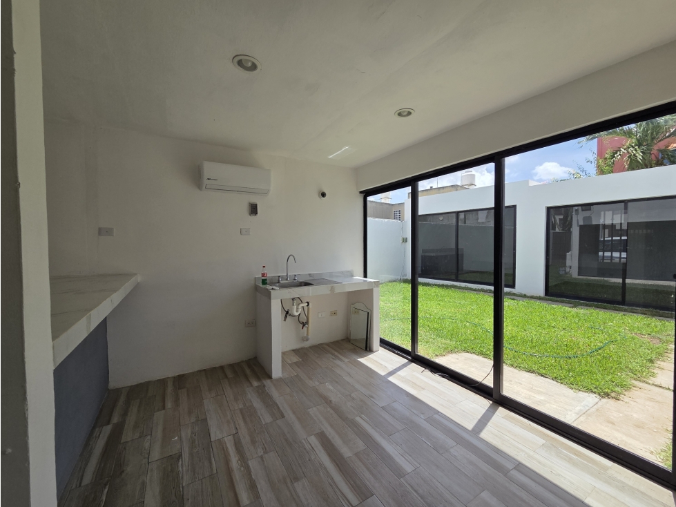 Casa en Venta en Francisco de Montejo sobre avenida en Mérida — foto 5