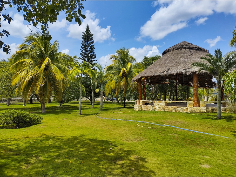 En venta Quinta, Yucatán, amplio terreno, arbolado carretera Motul — foto 3