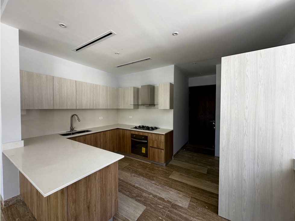Renta de Residencia en Yucatán Country Club, a ESTRENAR — foto 6
