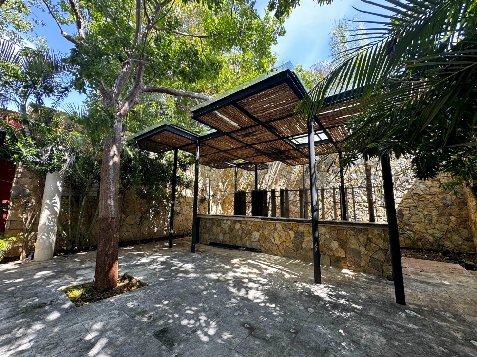 Venta, propiedad en Avenida Cámara de Comercio, ideal para negocio — foto 3