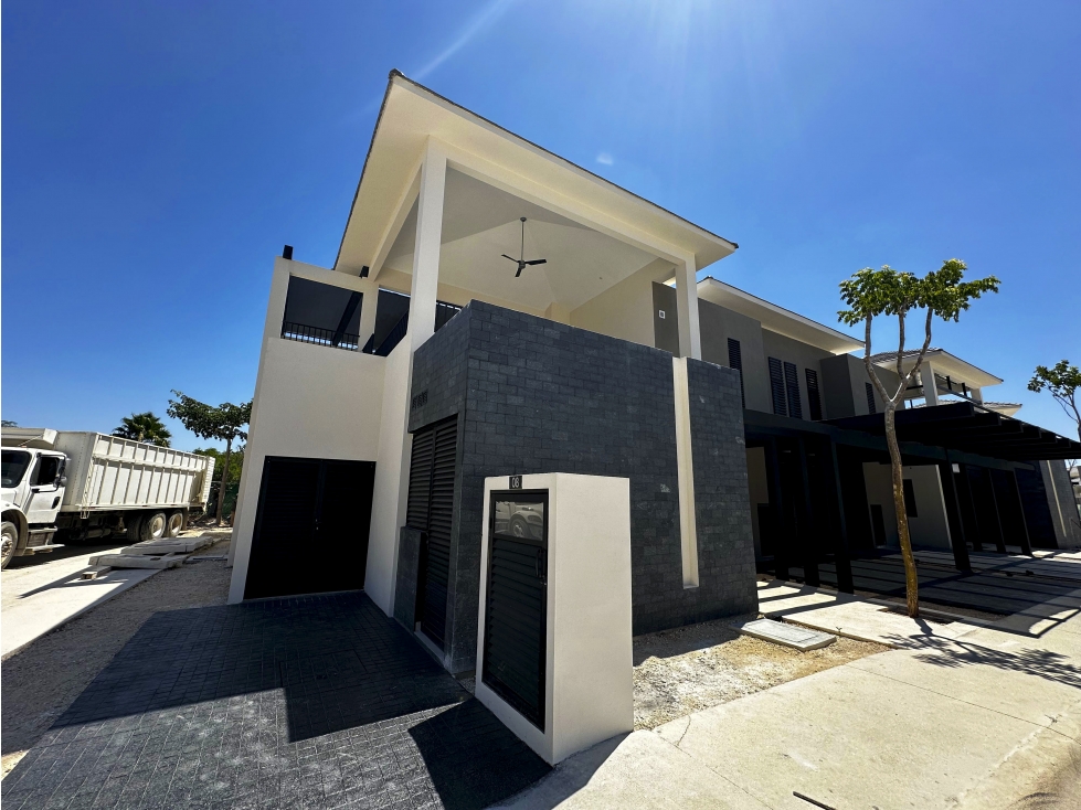 Renta de Residencia en Yucatán Country Club, a ESTRENAR — foto 2