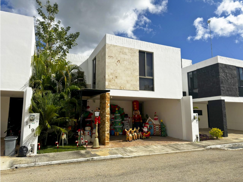 Venta casa, con piscina y 3 recamaras en Praderas del Mayab - 1