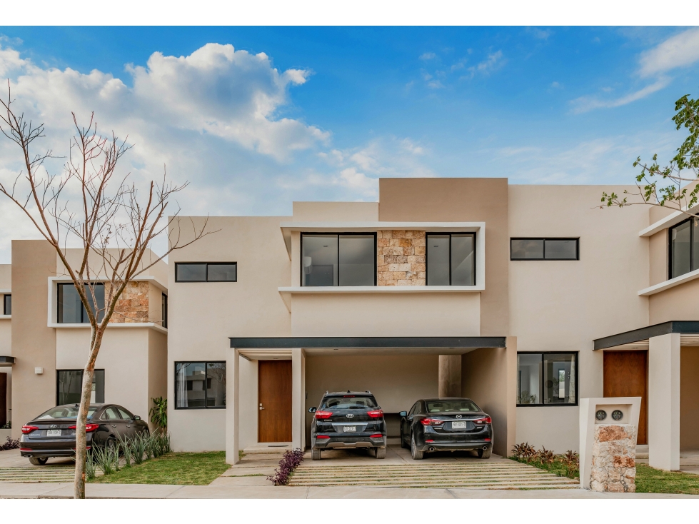 Venta de Casa en Privada con amenidades en el Norte de Mérida,
