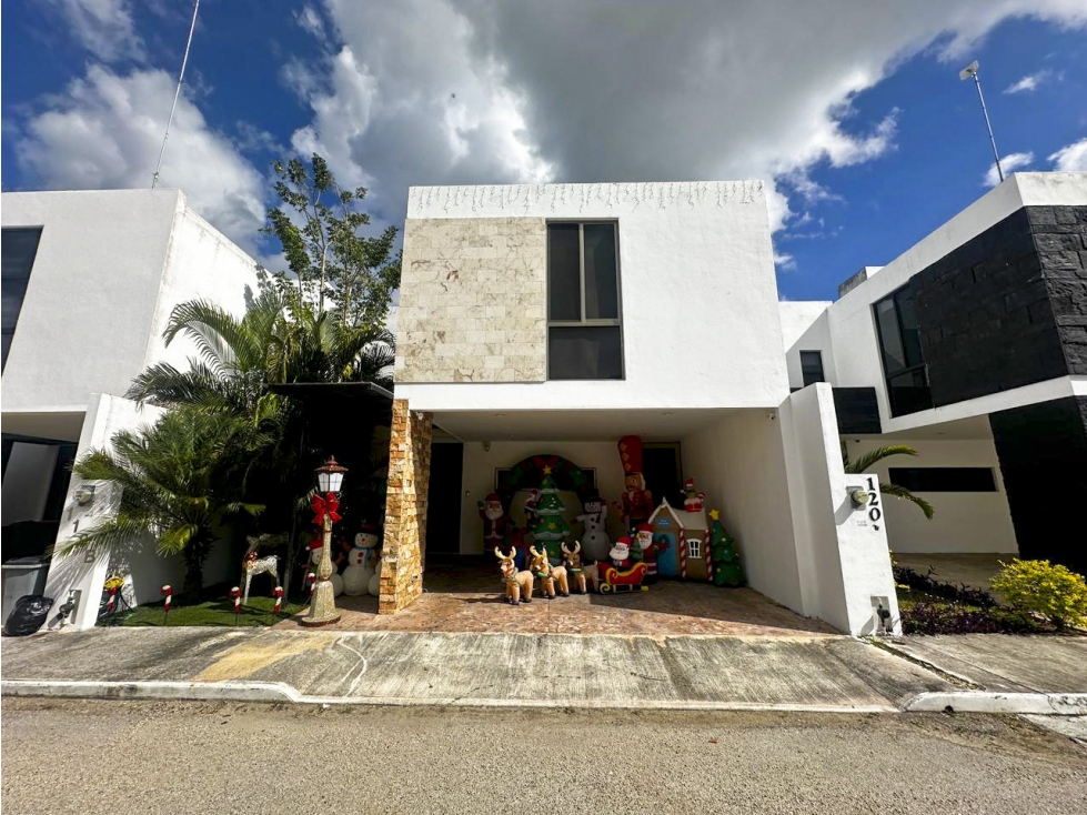 Venta casa, con piscina y 3 recamaras en Praderas del Mayab - 2