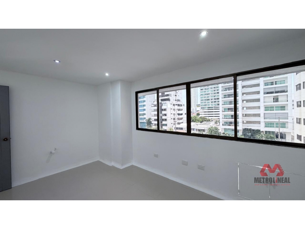 Cartagena Arriendo Consultorio en Bocagrande — foto 3