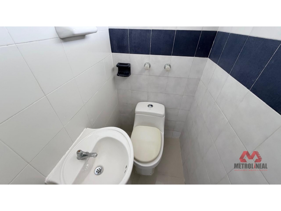 Cartagena Arriendo Consultorio en Bocagrande — foto 5