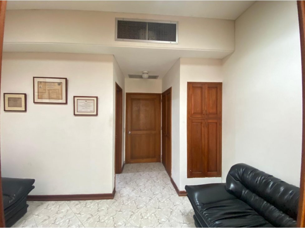 Cartagena Arriendo Oficina en Chambacu - 5