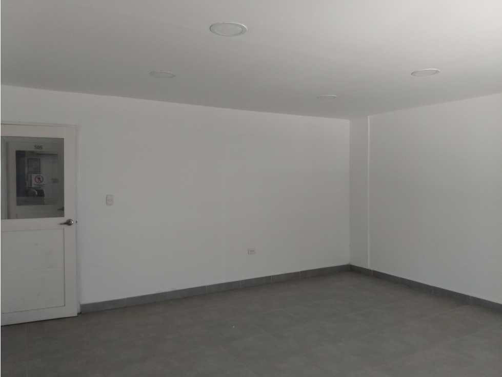 Cartagena Arriendo Oficina en el Bosque — foto 3